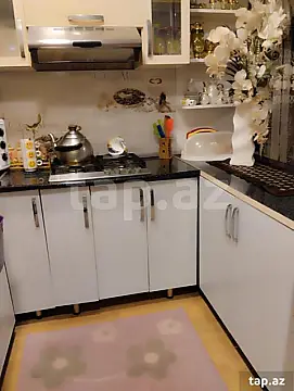 Kirayə verilir 5 otaqlı həyət evi 320 m²