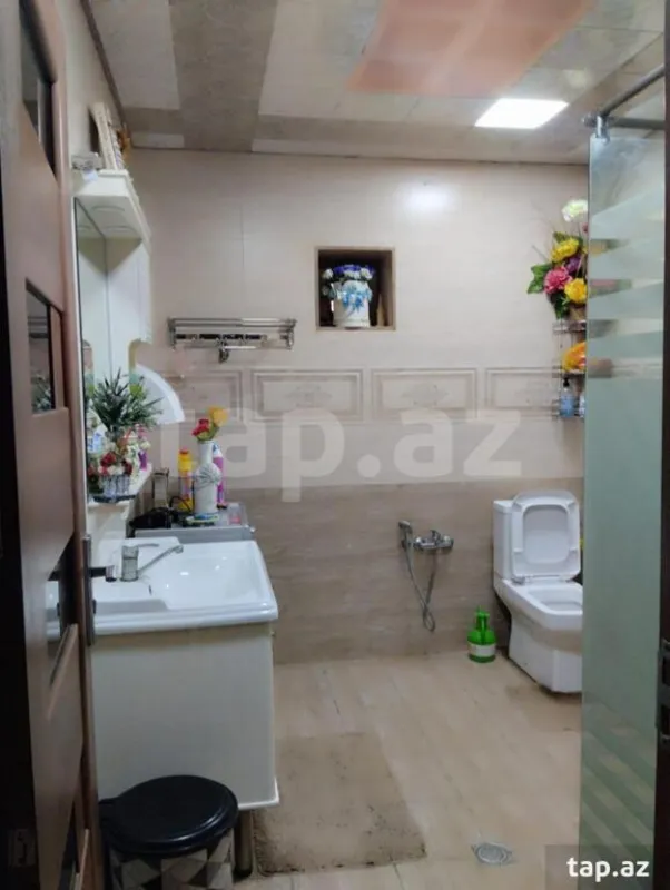 Kirayə verilir 5 otaqlı həyət evi 320 m²
