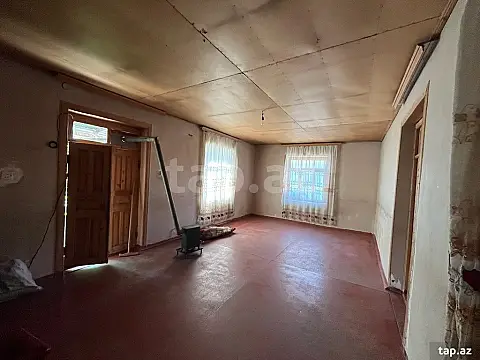 Satılır 3 otaqlı həyət evi