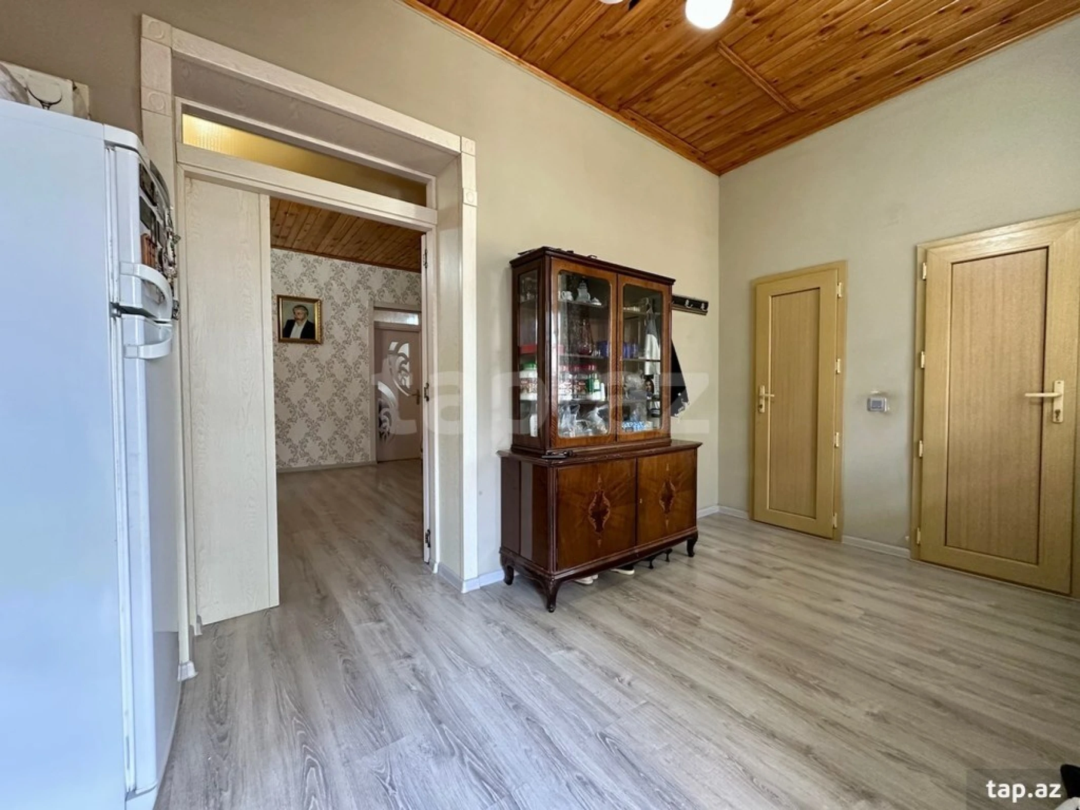 Satılır 4 otaqlı həyət evi