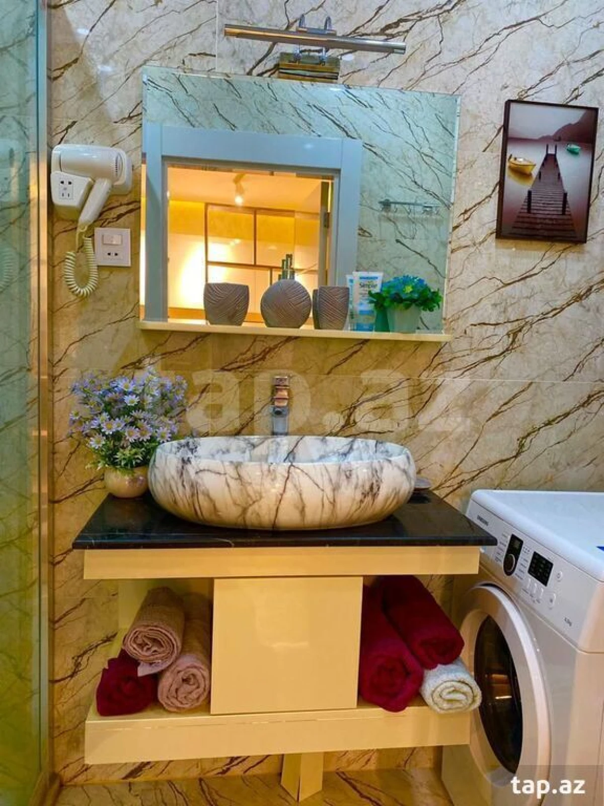 Kirayə verilir 2 otaqlı yeni tikili 80 m²