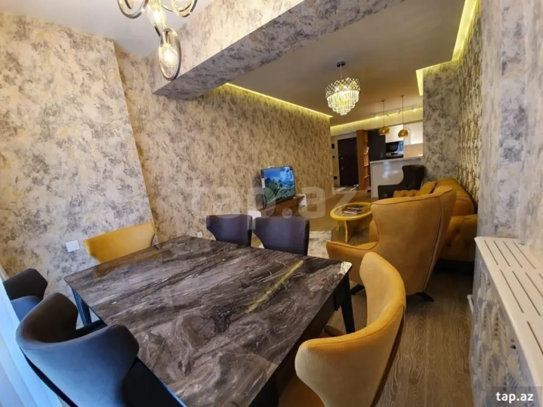 Kirayə verilir 2 otaqlı yeni tikili 80 m²