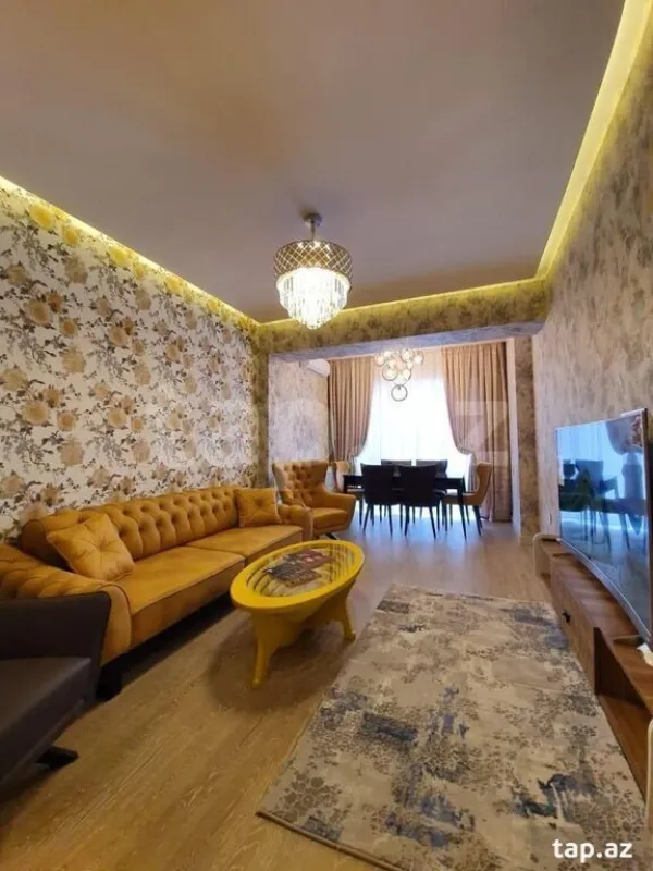 Kirayə verilir 2 otaqlı yeni tikili 80 m²