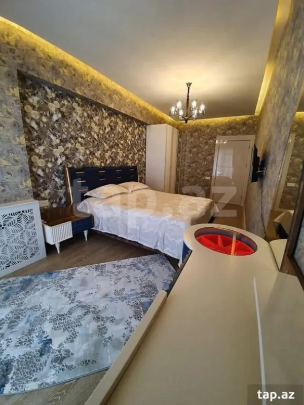 Kirayə verilir 2 otaqlı yeni tikili 80 m²