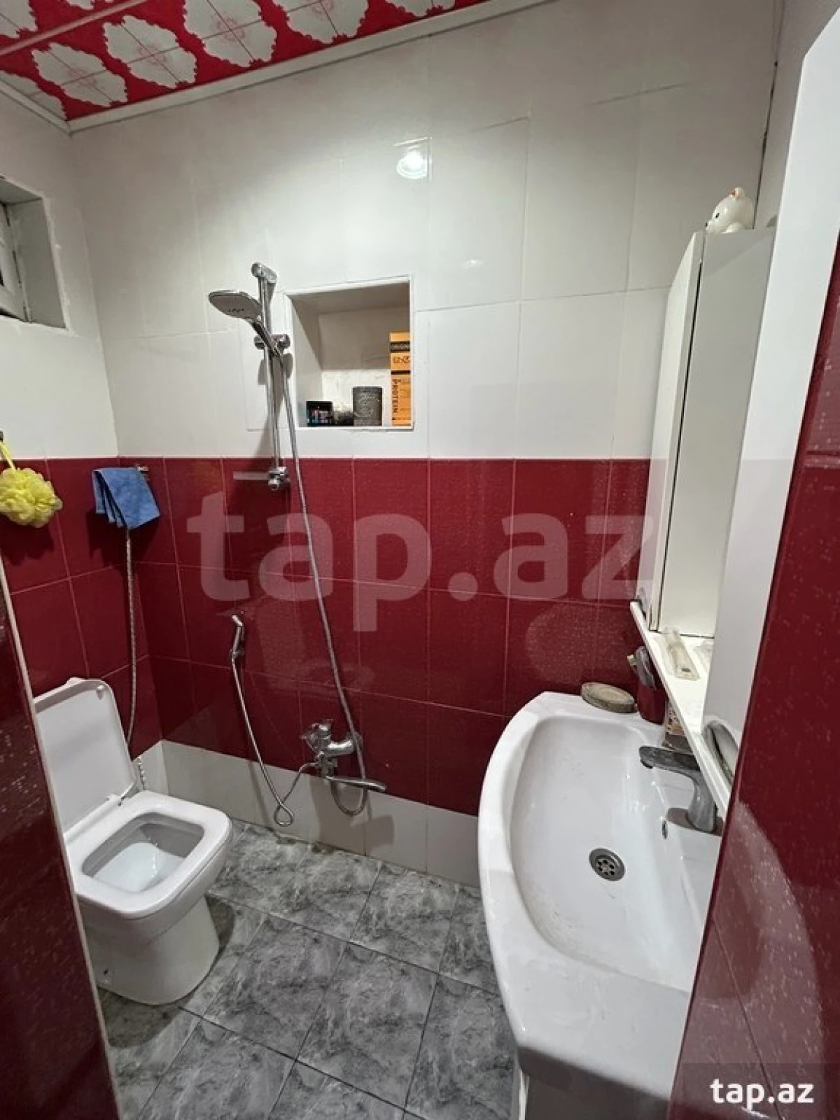 Satılır 6 otaqlı həyət evi 150 m²