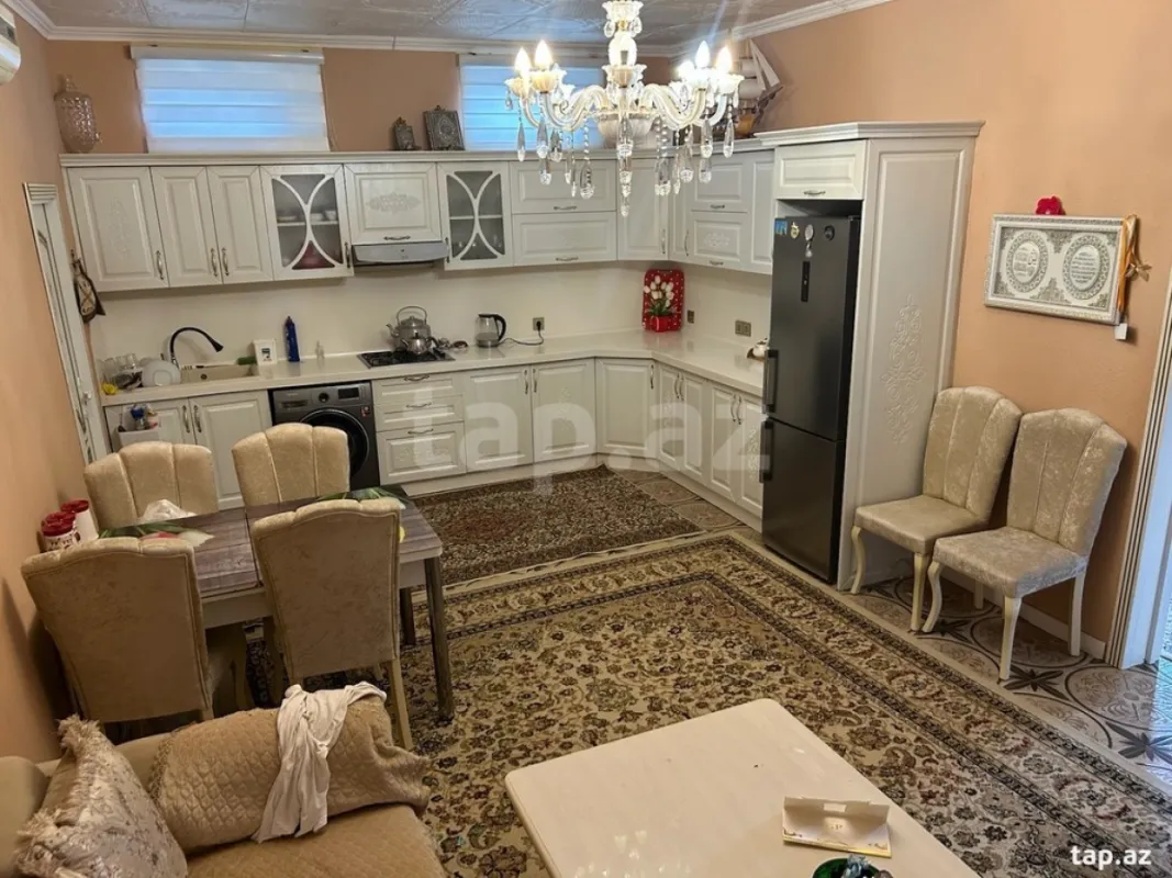 Satılır 6 otaqlı həyət evi 150 m²