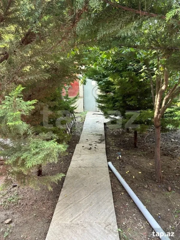 Satılır 6 otaqlı həyət evi 150 m²