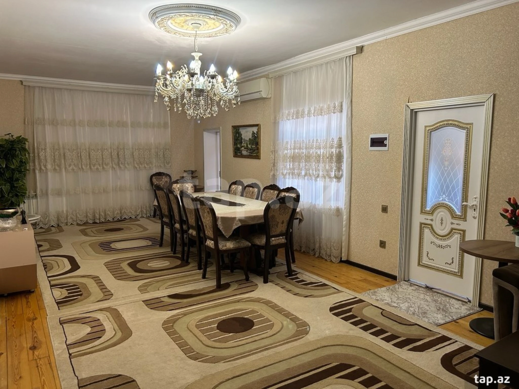 Satılır 6 otaqlı həyət evi 150 m²