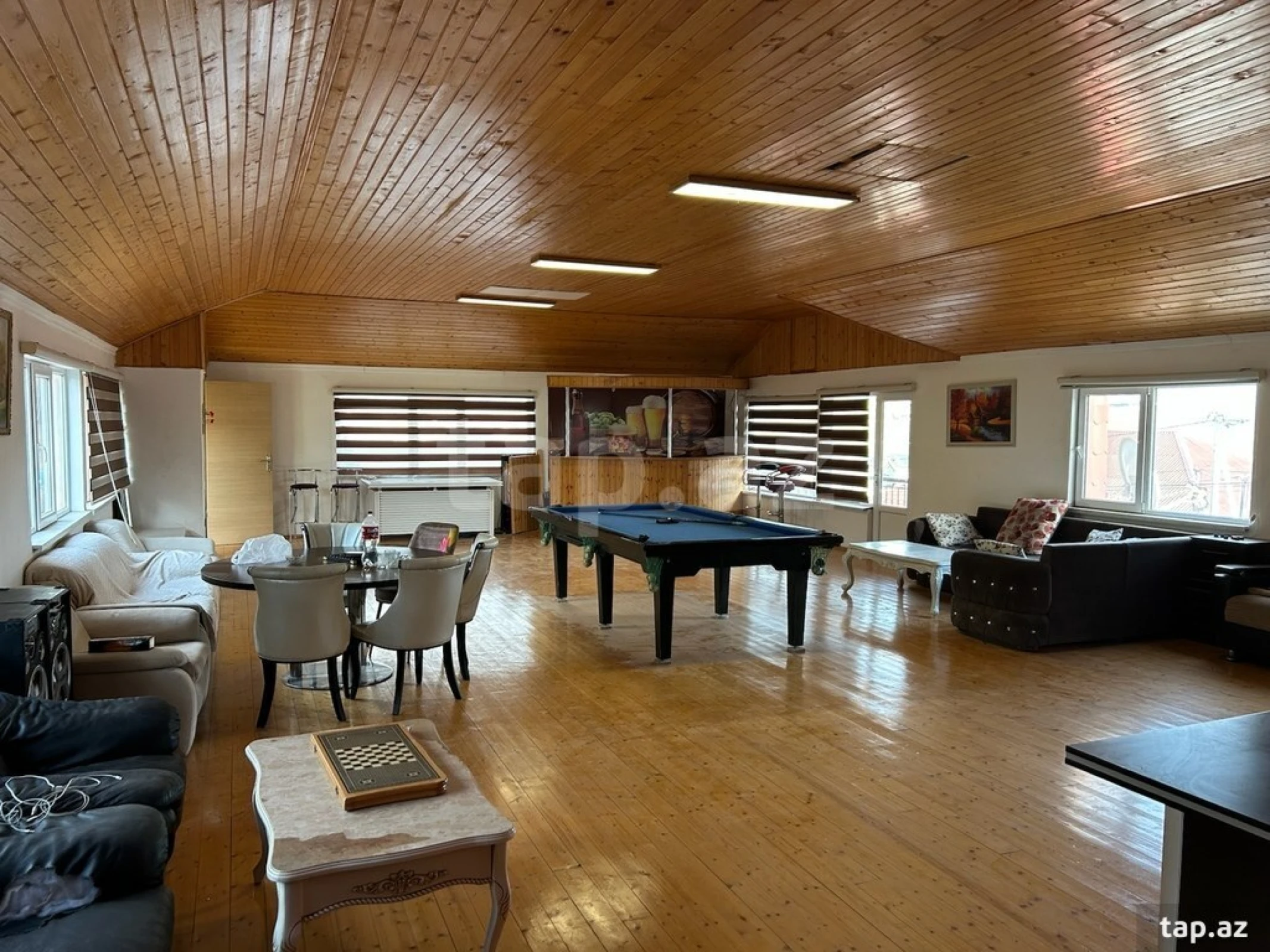 Satılır 6 otaqlı həyət evi 150 m²