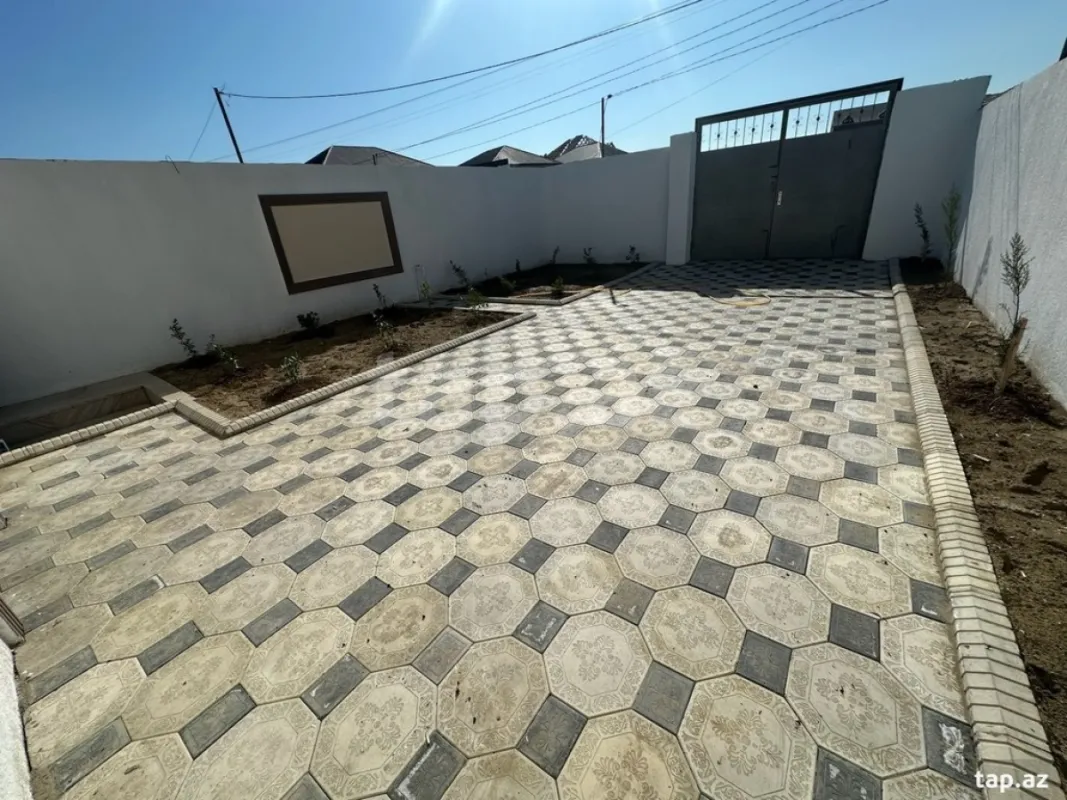 Satılır 3 otaqlı həyət evi