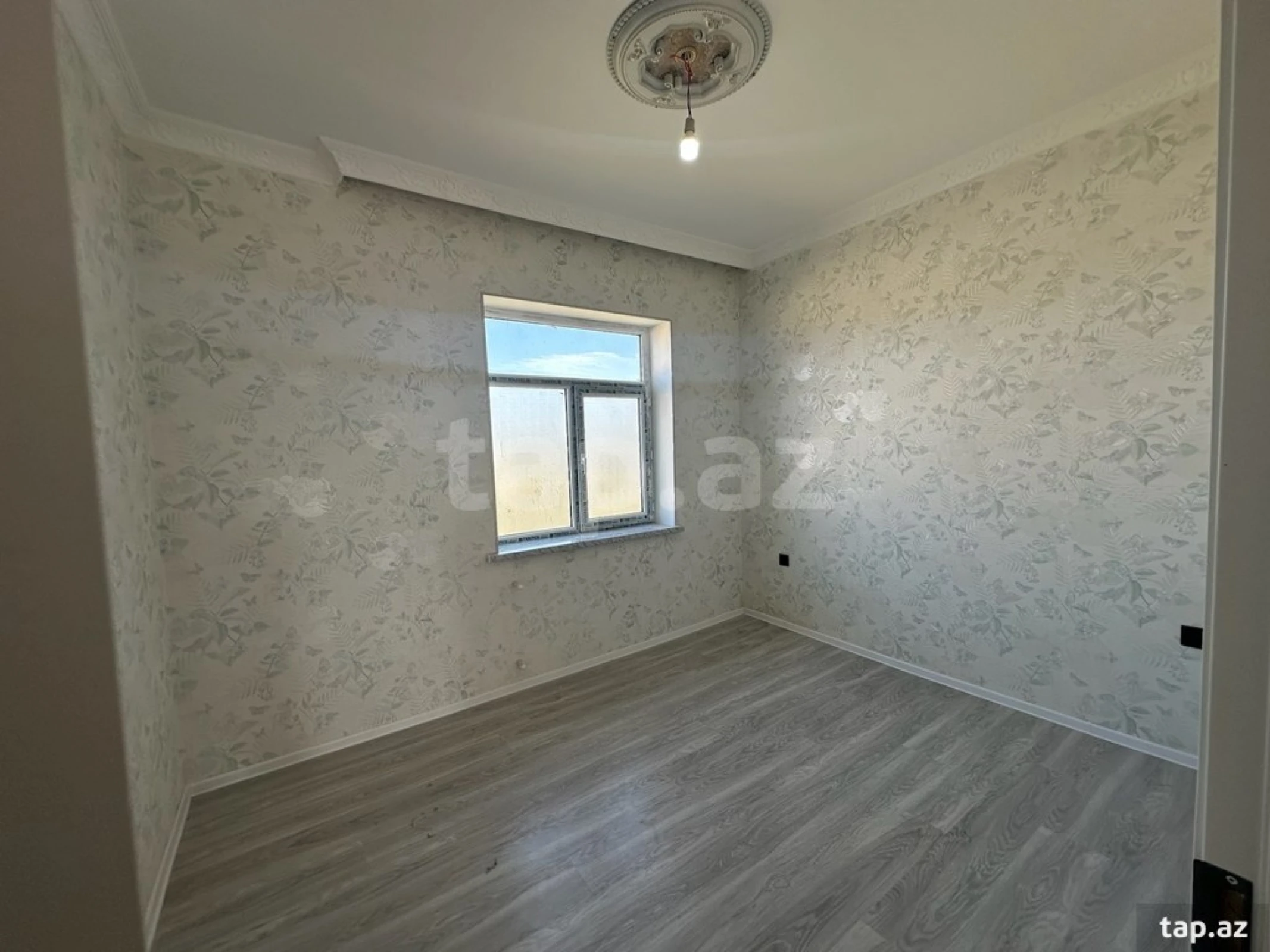 Satılır 3 otaqlı həyət evi