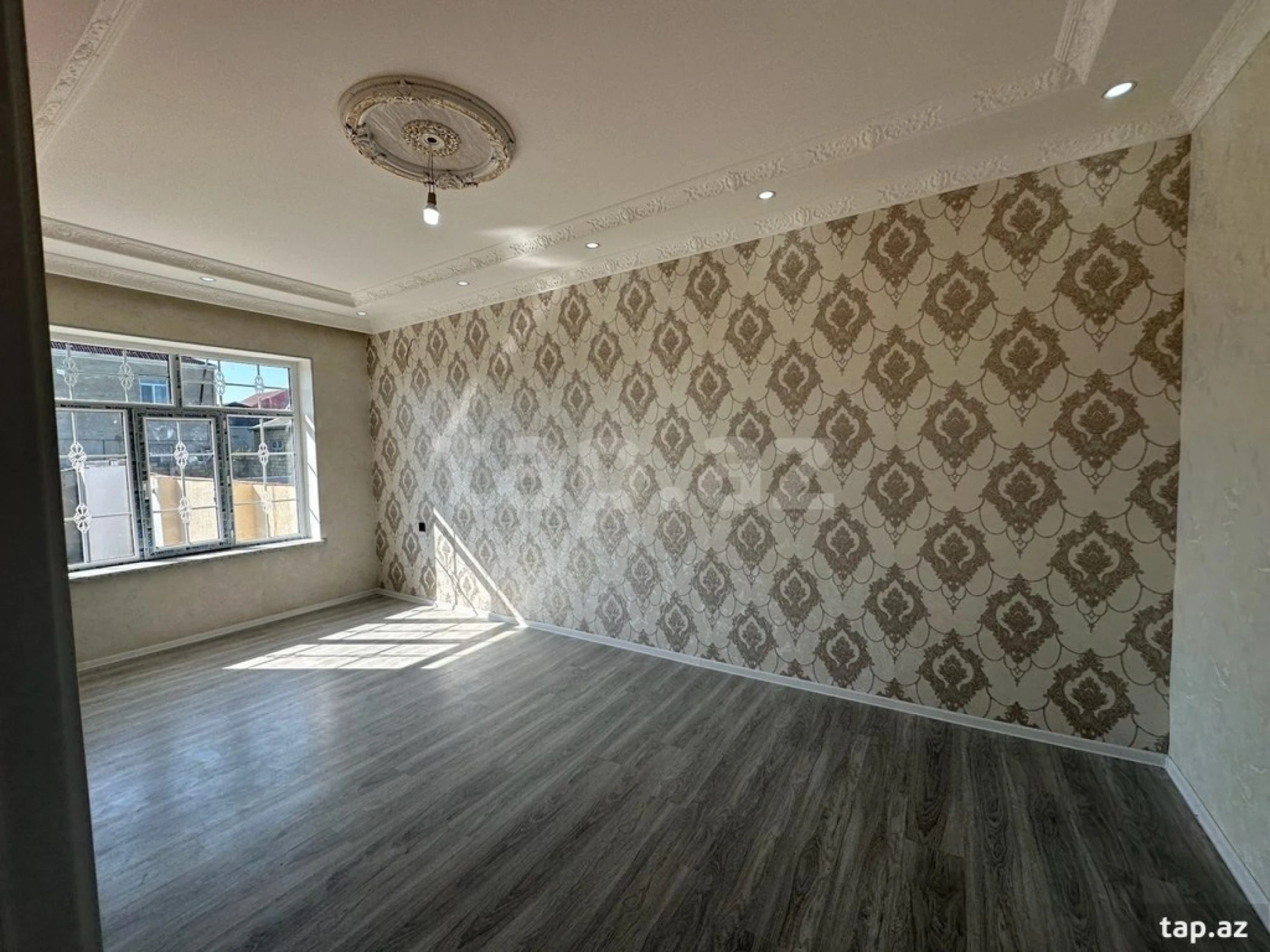 Satılır 3 otaqlı həyət evi