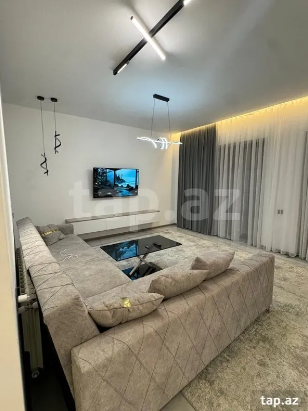 Kirayə verilir 3 otaqlı həyət evi