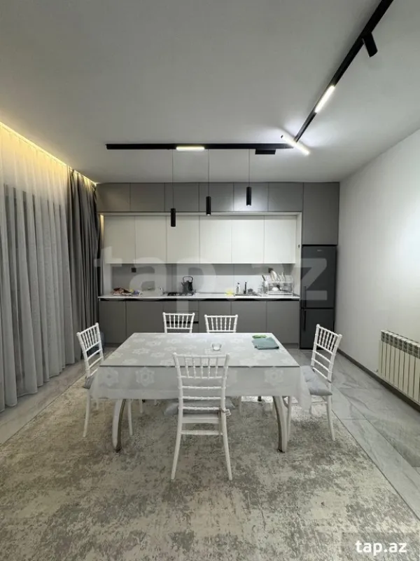 Kirayə verilir 3 otaqlı həyət evi