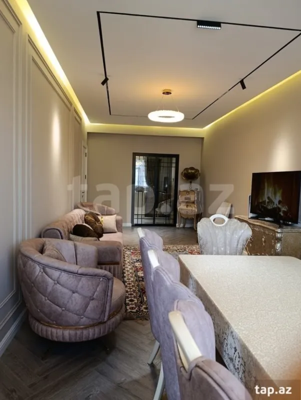 Kirayə verilir 3 otaqlı yeni tikili 120 m²