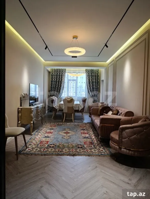 Kirayə verilir 3 otaqlı yeni tikili 120 m²