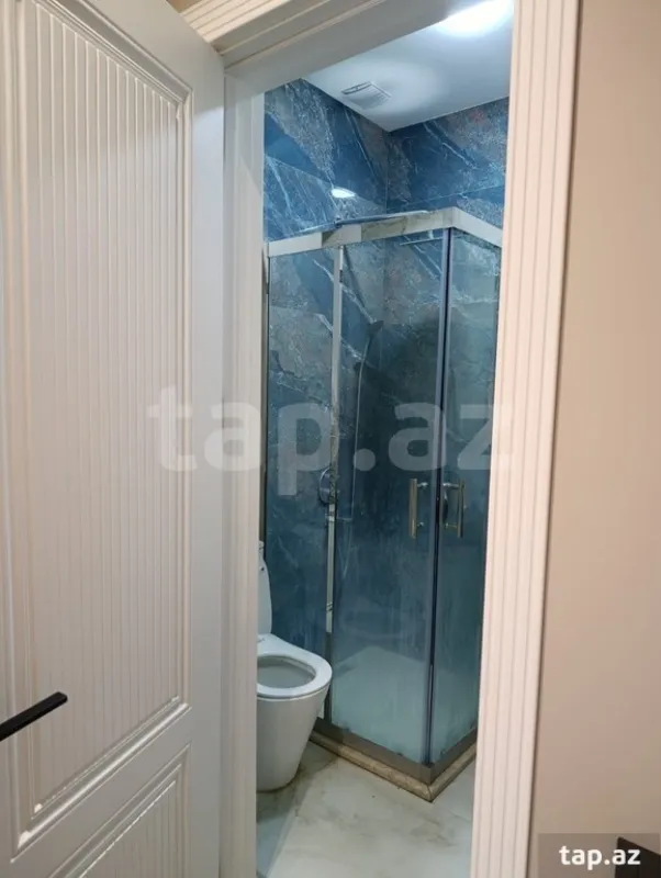 Kirayə verilir 3 otaqlı yeni tikili 120 m²