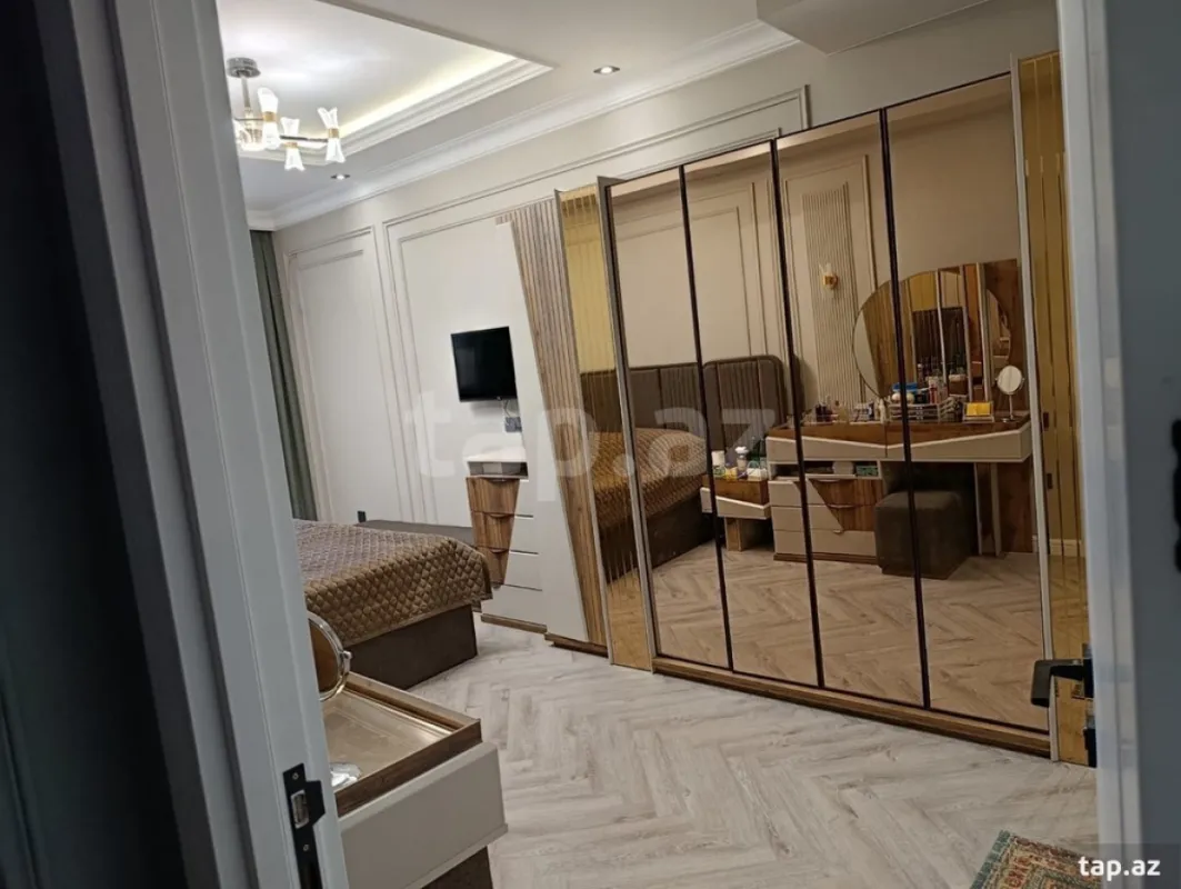 Kirayə verilir 3 otaqlı yeni tikili 120 m²