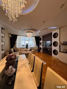 Satılır 4 otaqlı yeni tikili 145 m²