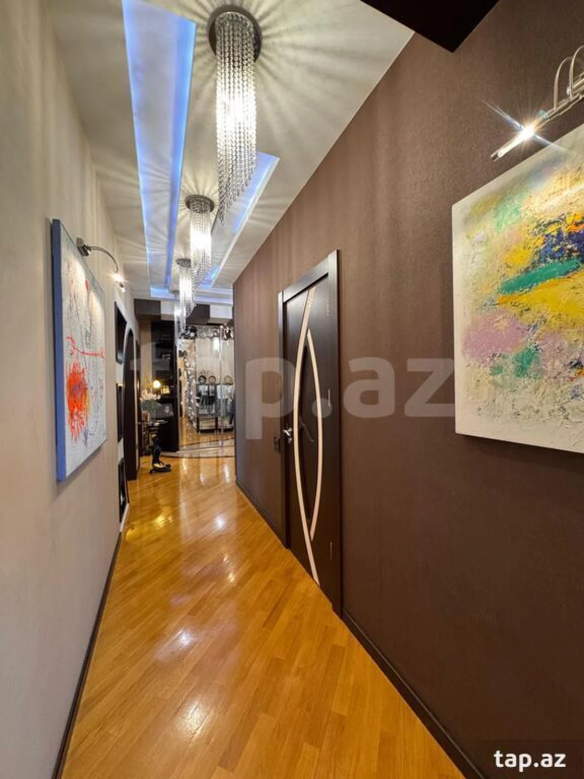 Satılır 4 otaqlı yeni tikili 145 m²