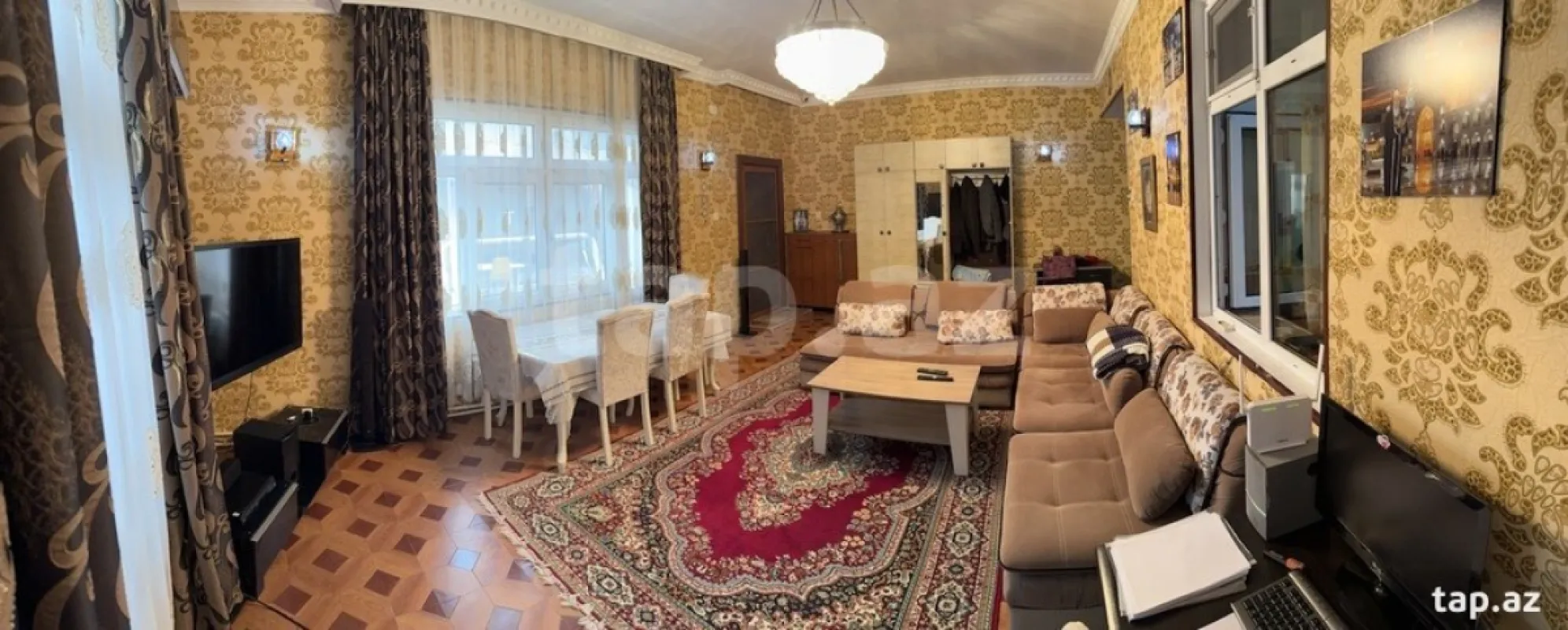 Satılır 8 otaqlı həyət evi