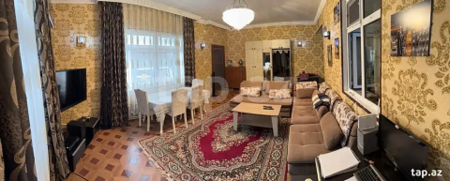 Satılır 8 otaqlı həyət evi