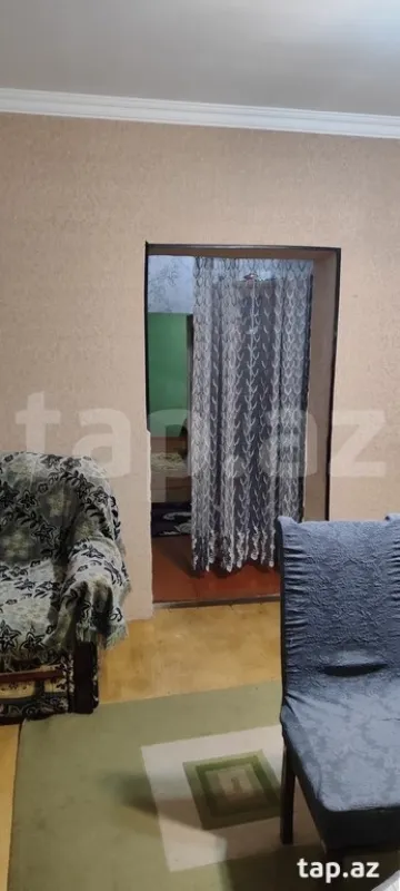 Satılır 4 otaqlı həyət evi 90 m²