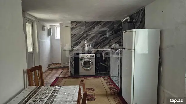 Kirayə verilir 3 otaqlı həyət evi 100 m²