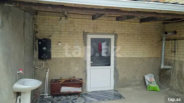 Kirayə verilir 3 otaqlı həyət evi 100 m²