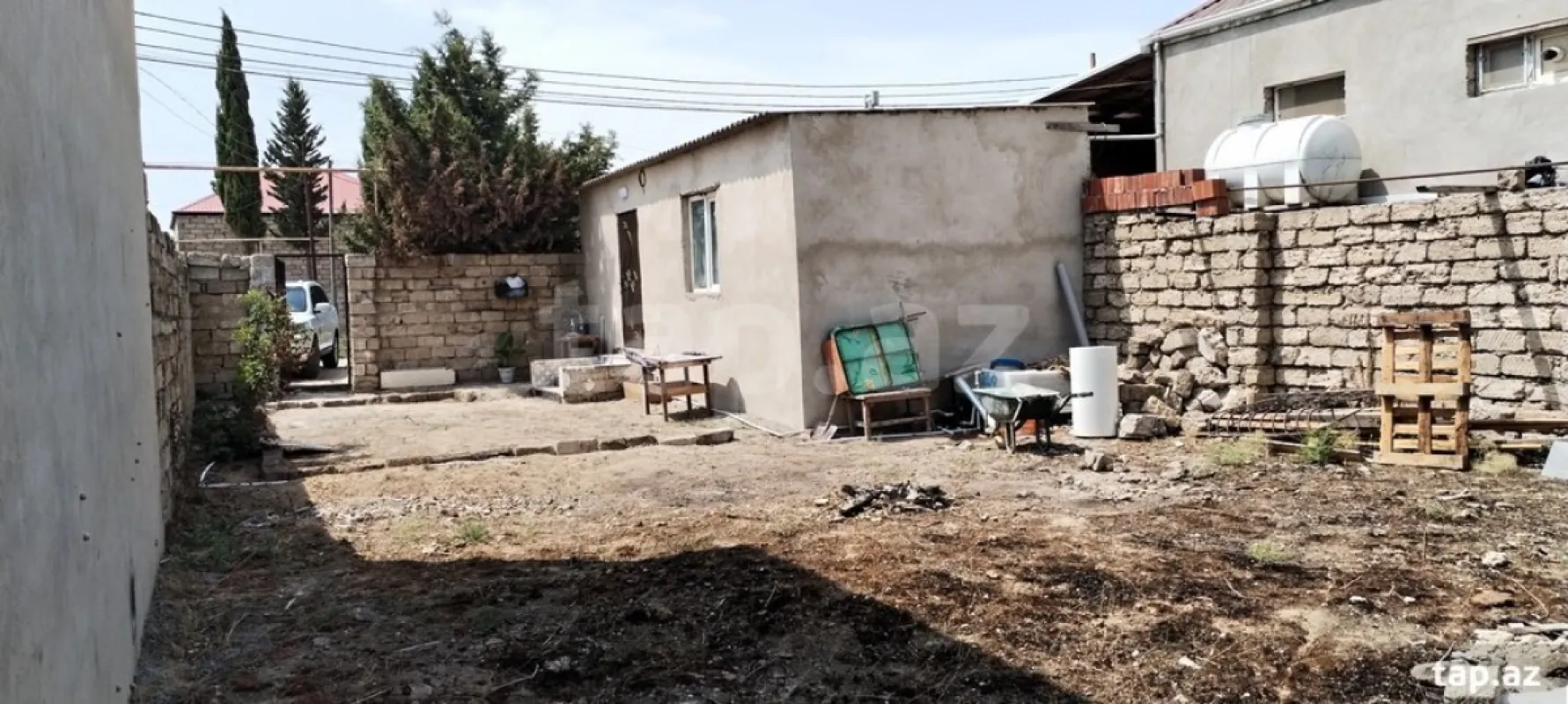 Satılır 1 otaqlı həyət evi 30 m²