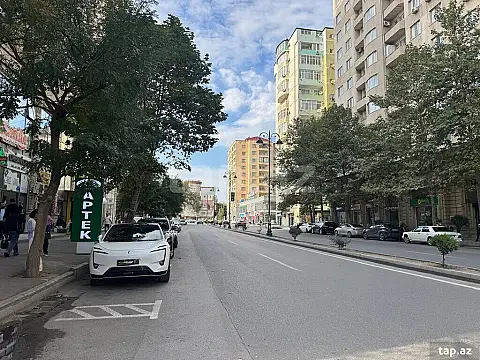 Satılır 3 otaqlı yeni tikili 151 m² — Bakı 3 otaq 151.00 m²