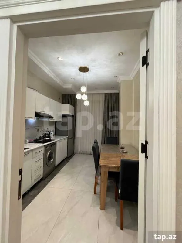 Satılır 2 otaqlı yeni tikili 74 m²