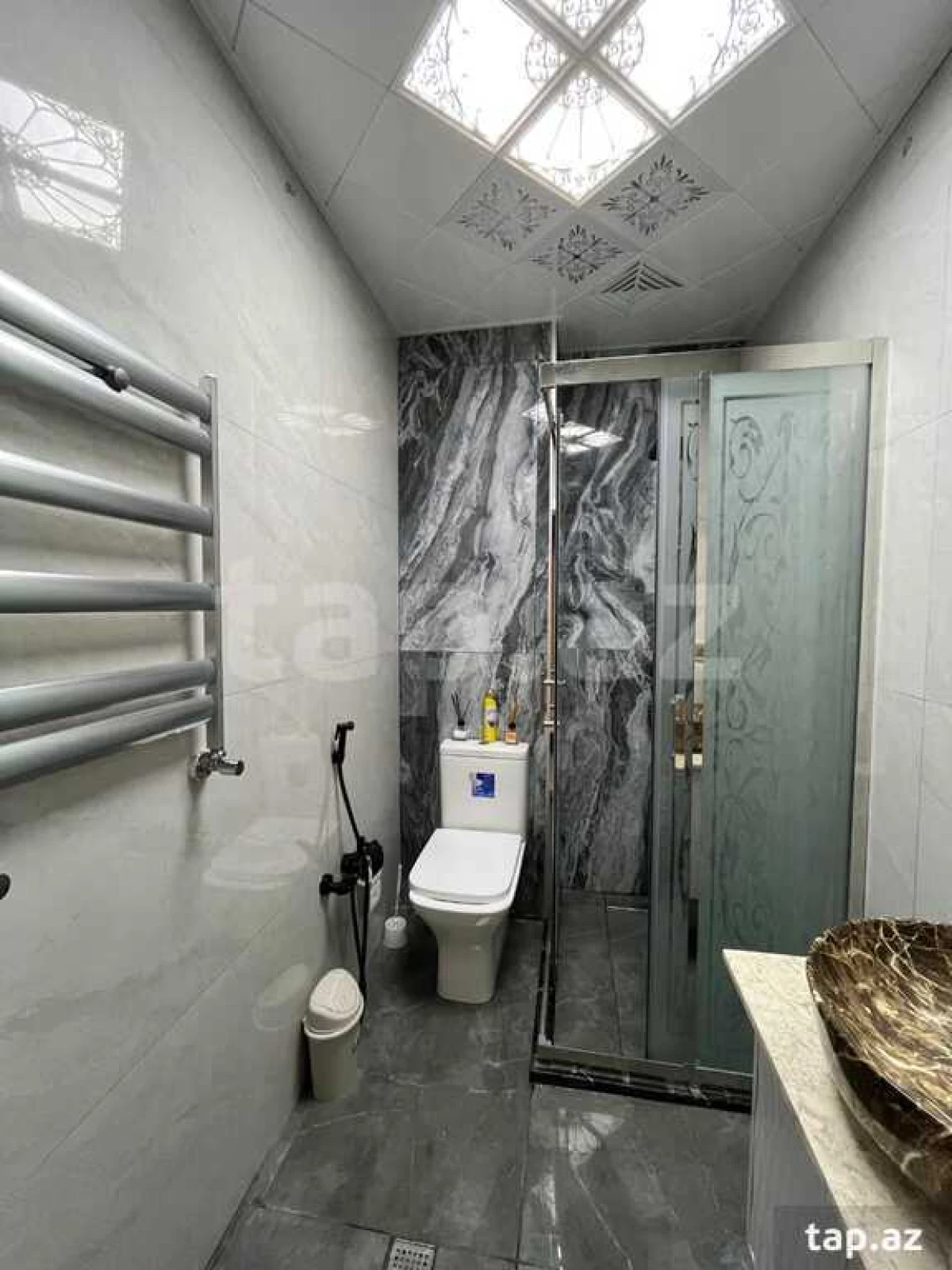 Satılır 2 otaqlı yeni tikili 74 m²