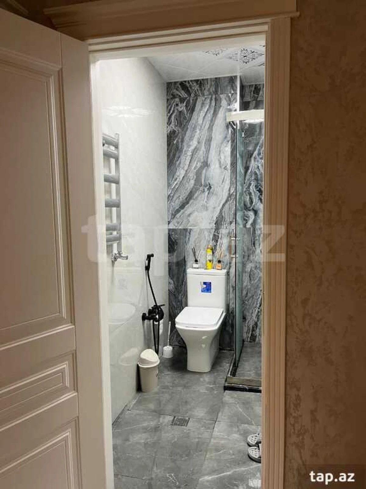 Satılır 2 otaqlı yeni tikili 74 m²