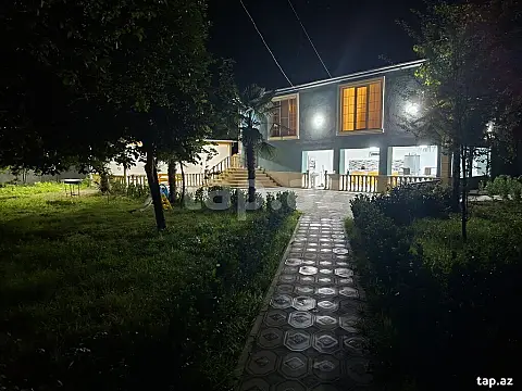 Kirayə verilir 4 otaqlı həyət evi 150 m²