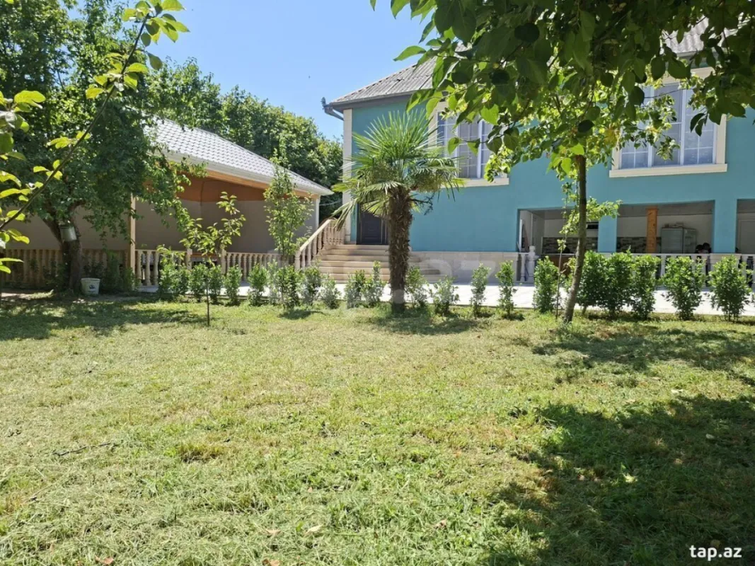Kirayə verilir 4 otaqlı həyət evi 150 m²