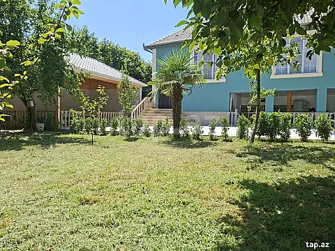 Kirayə verilir 4 otaqlı həyət evi 150 m²