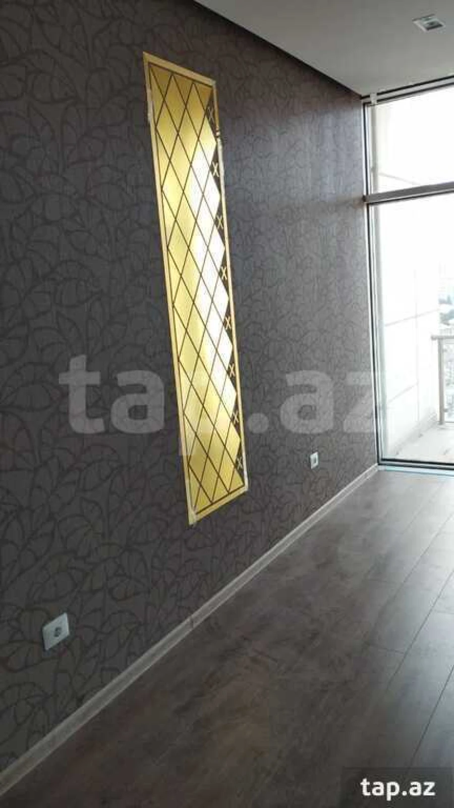 Kirayə verilir 3 otaqlı yeni tikili 150 m²