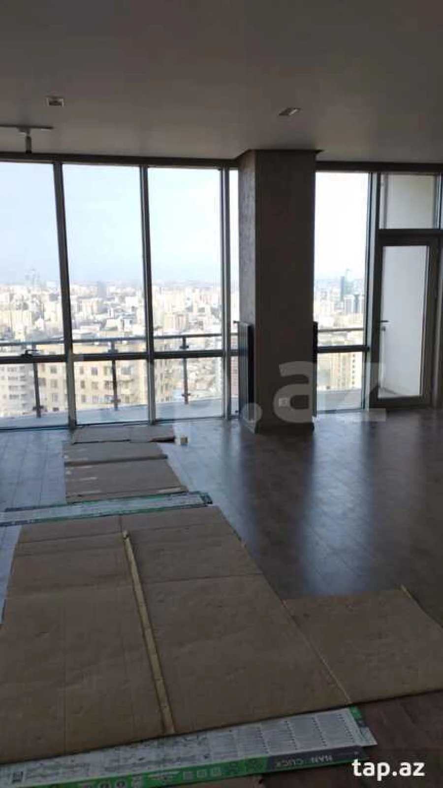 Kirayə verilir 3 otaqlı yeni tikili 150 m²