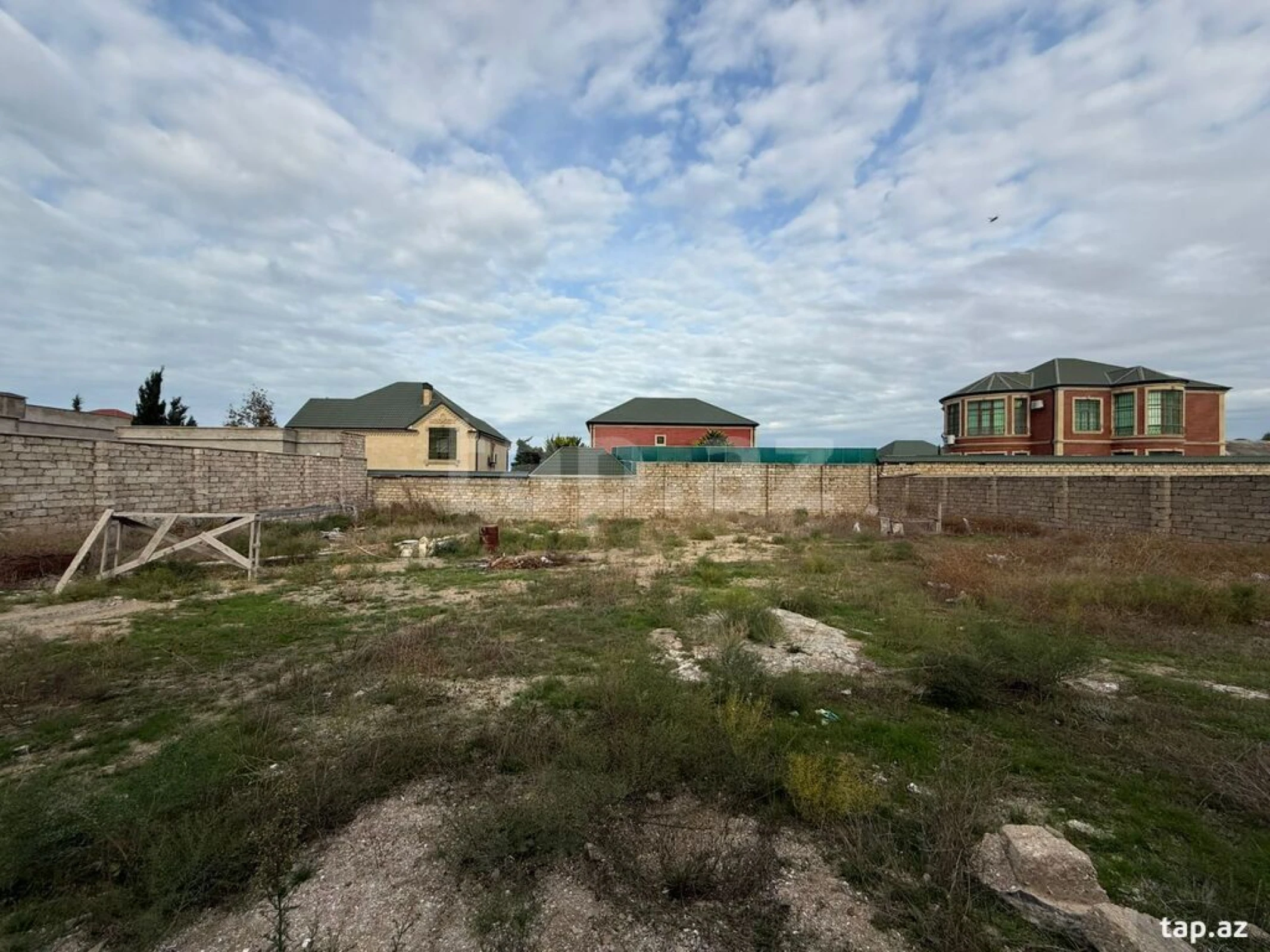 Satılır torpaq sahəsi