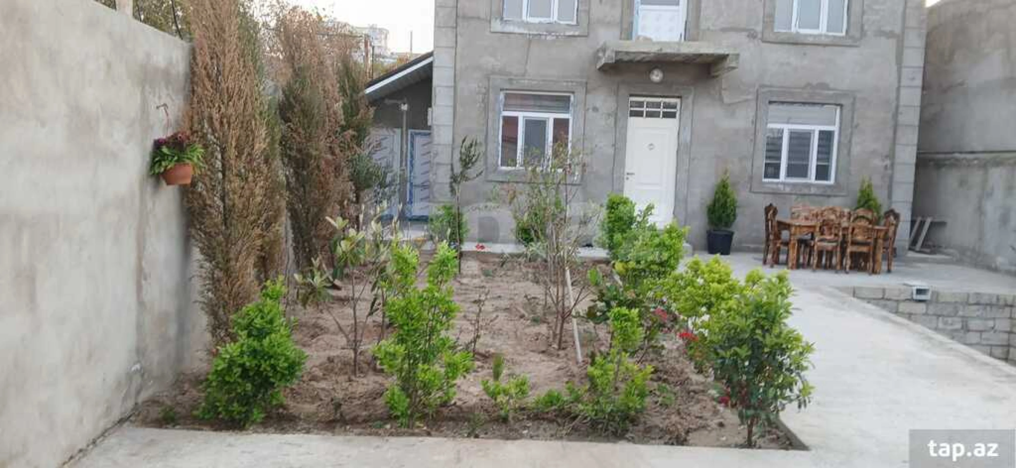 Kirayə verilir 5 otaqlı həyət evi 200 m²