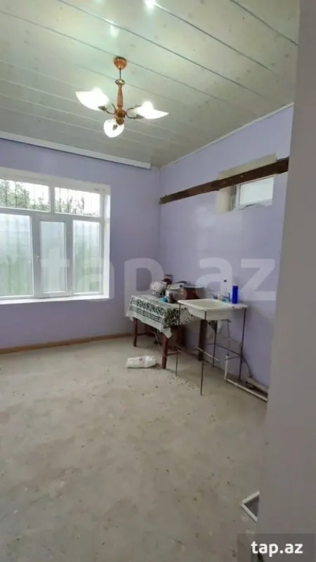 Satılır 3 otaqlı həyət evi