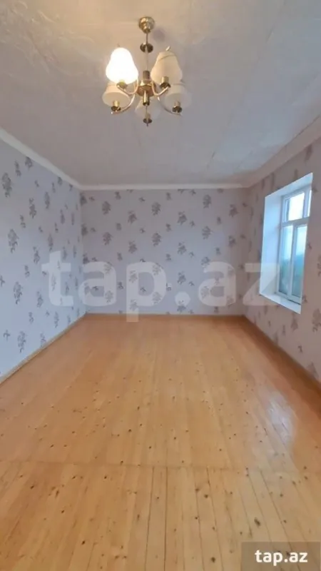 Satılır 3 otaqlı həyət evi