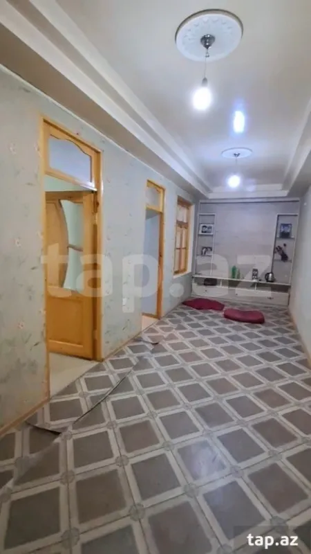 Satılır 3 otaqlı həyət evi