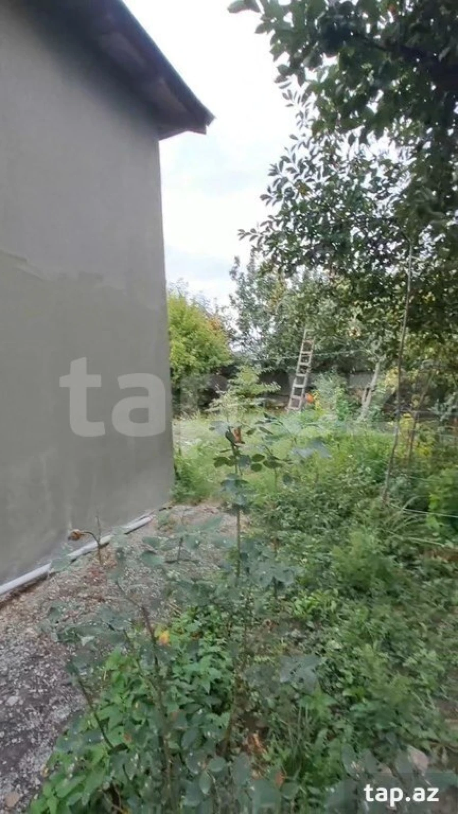 Satılır 3 otaqlı həyət evi