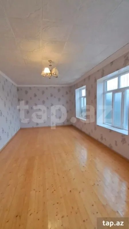 Satılır 3 otaqlı həyət evi