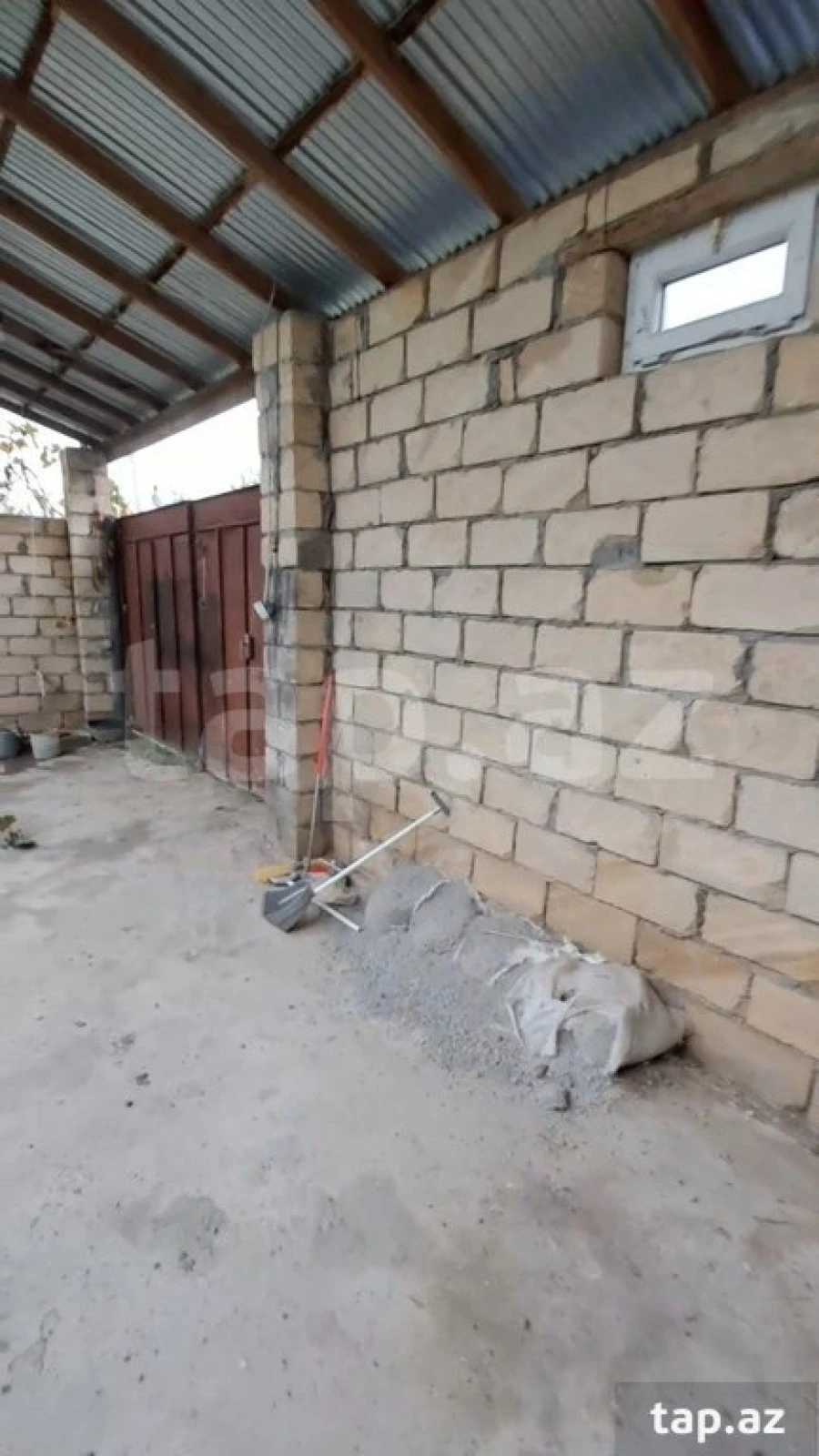 Satılır 3 otaqlı həyət evi