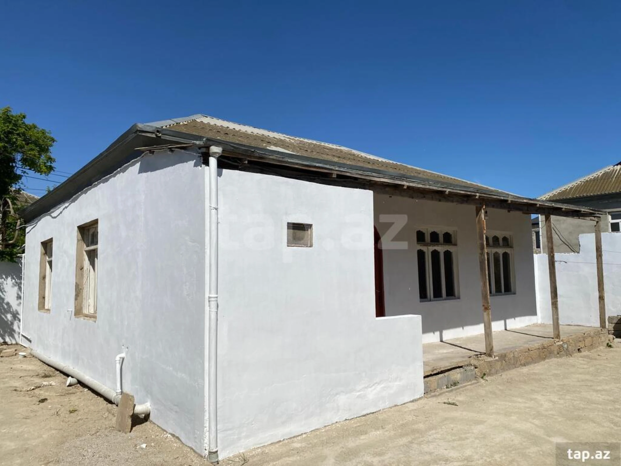 Satılır 3 otaqlı həyət evi 100 m²