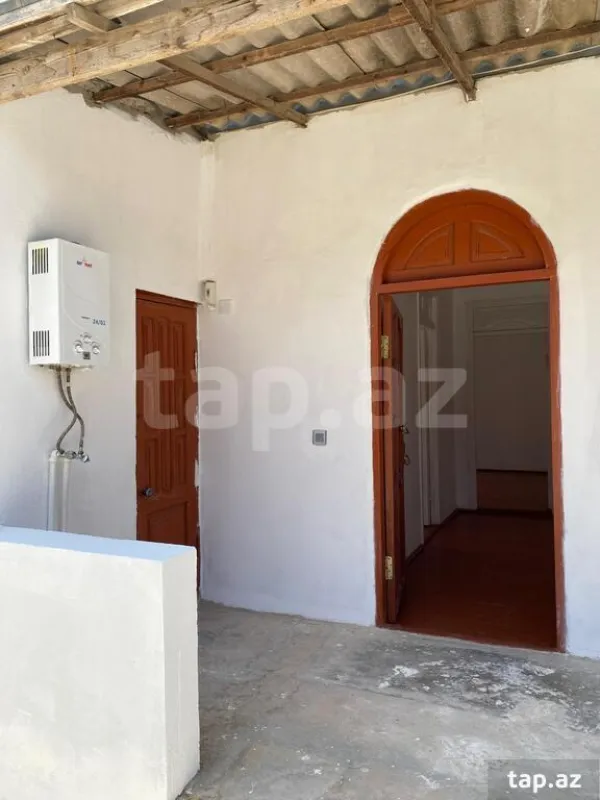 Satılır 3 otaqlı həyət evi 100 m²