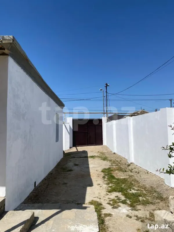 Satılır 3 otaqlı həyət evi 100 m²